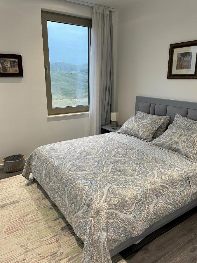 Duplex Seaview