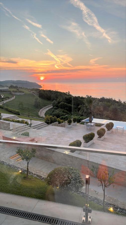 Duplex Seaview *