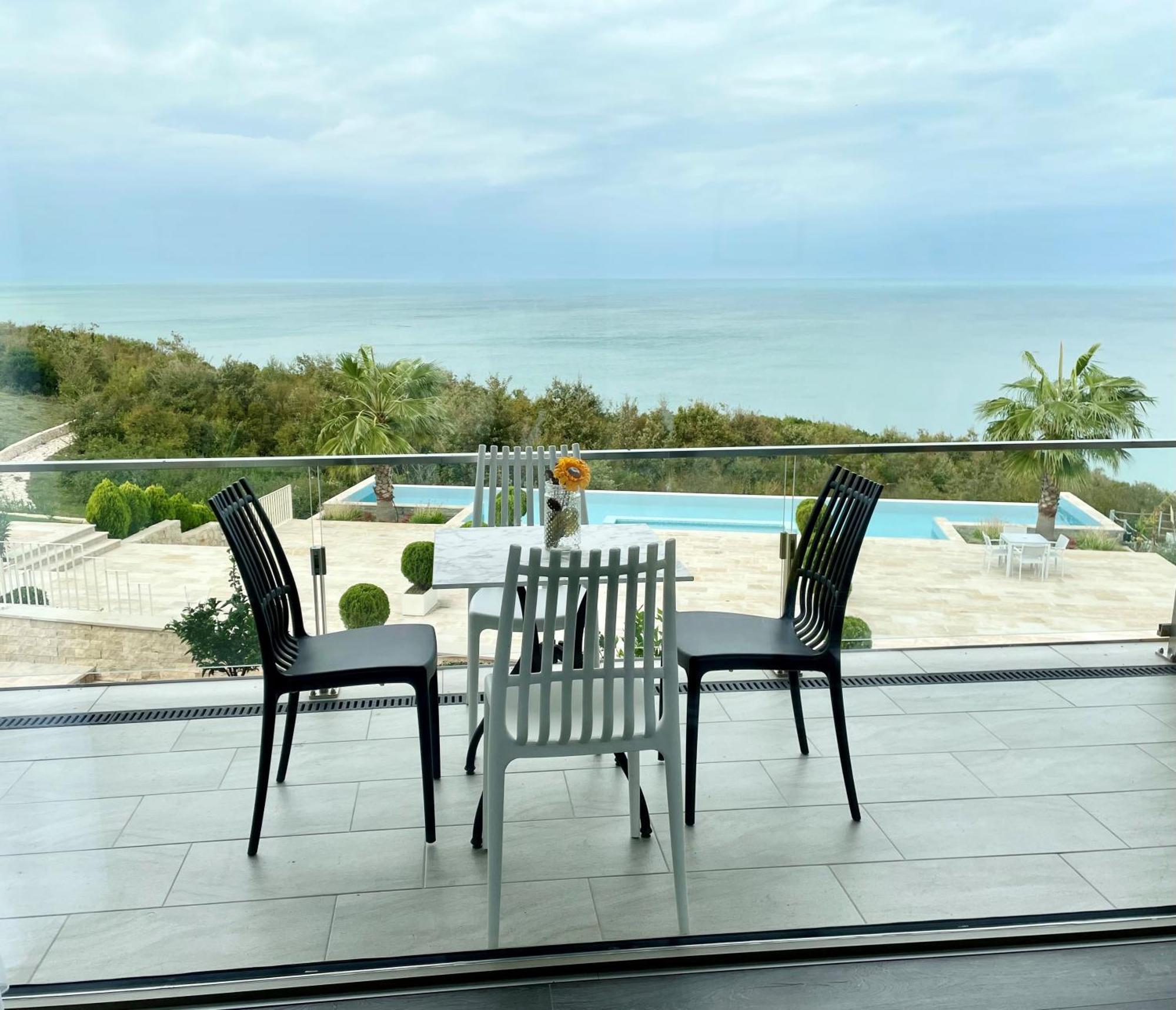 Duplex Seaview * Durrës